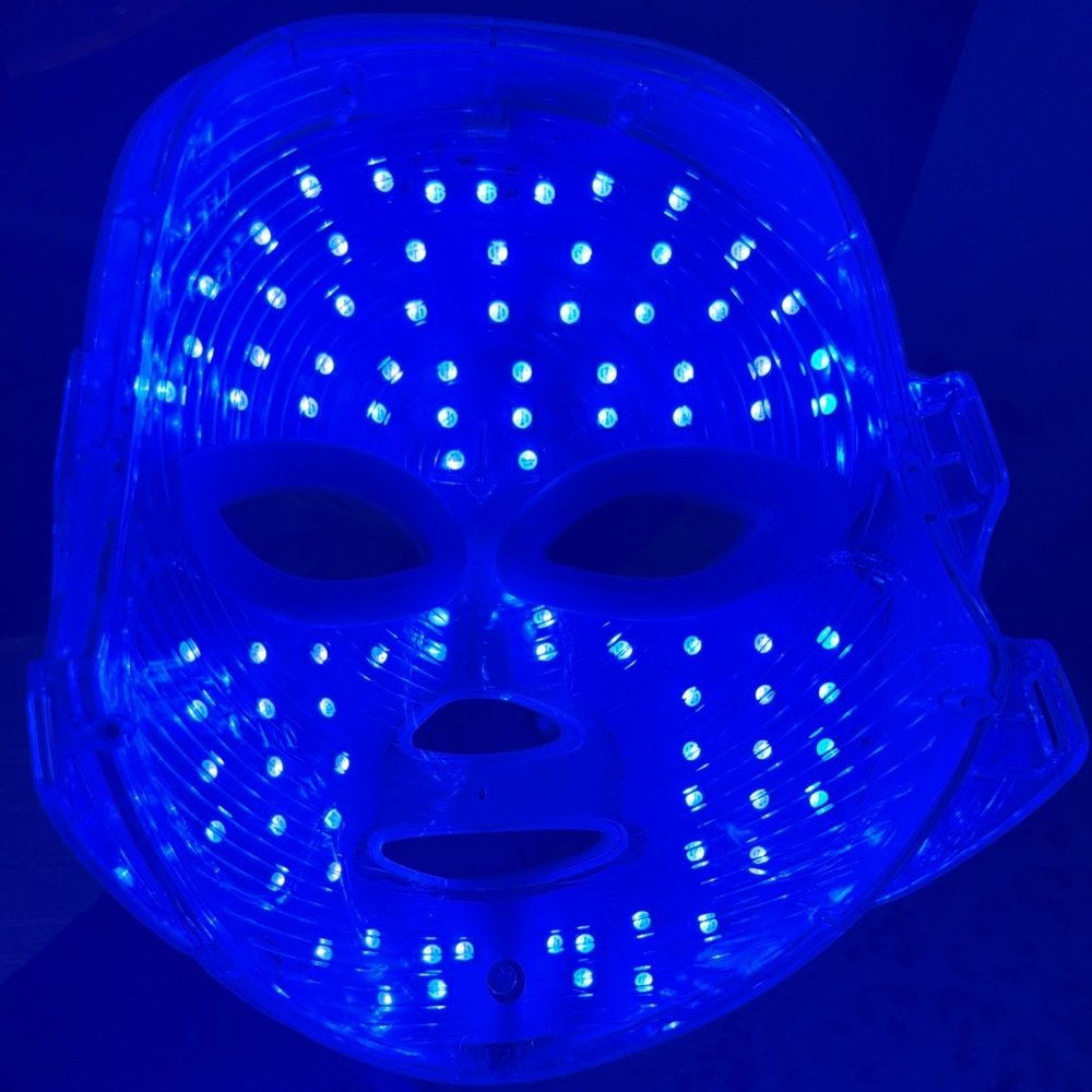 7-Color Facial Mask, Rechargeable Light Mask for Face Beauty Instrument - Picture 9 of 15
